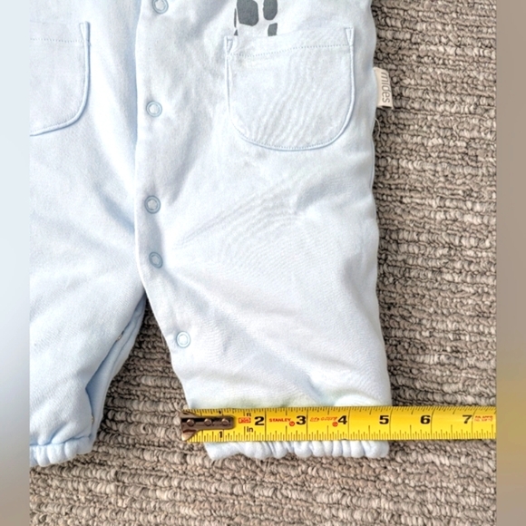 Light Blue Quilted One Piece Outfit/Romper/Jumper/Sleeper (Size 9 Months) - Picture 13 of 15